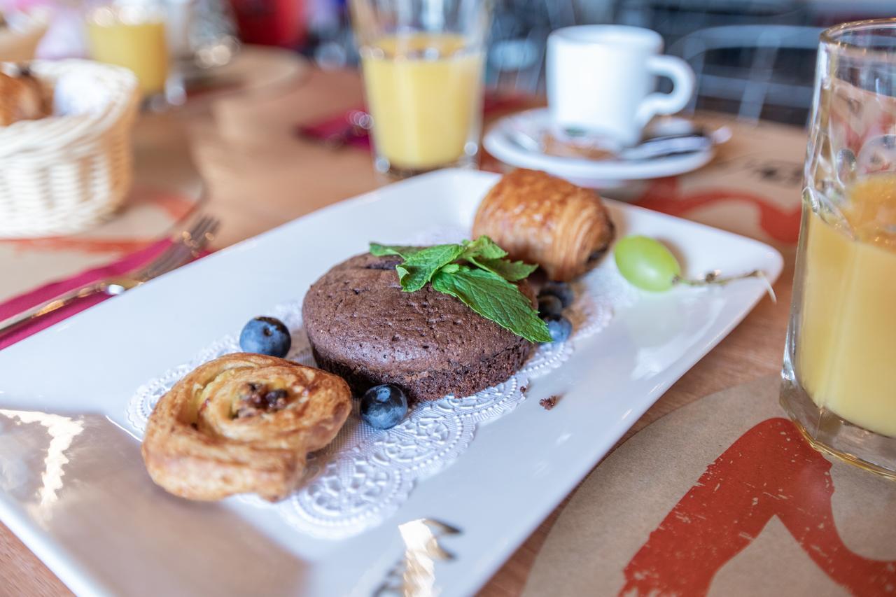 Ibis Styles Lausanne Center Madhouse Экстерьер фото