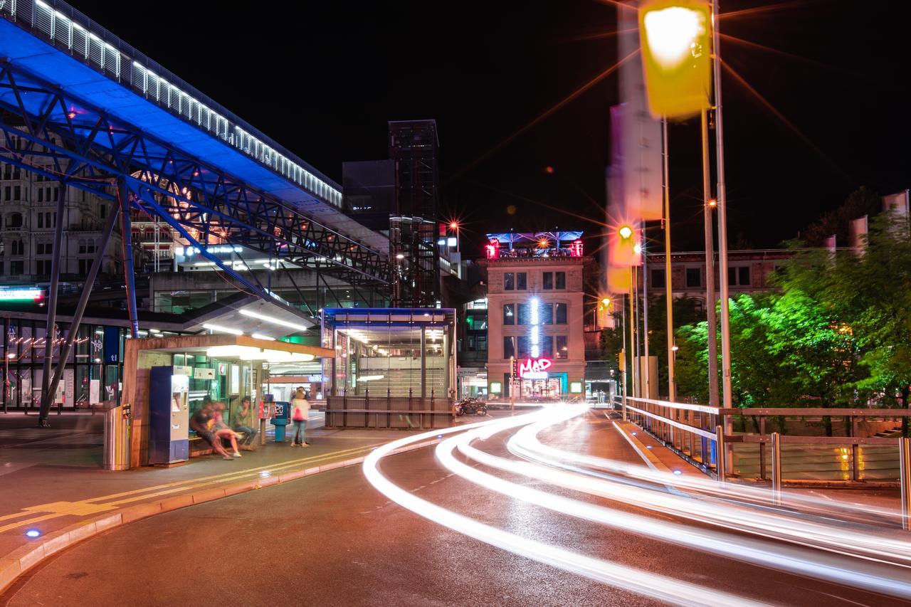 Ibis Styles Lausanne Center Madhouse Экстерьер фото