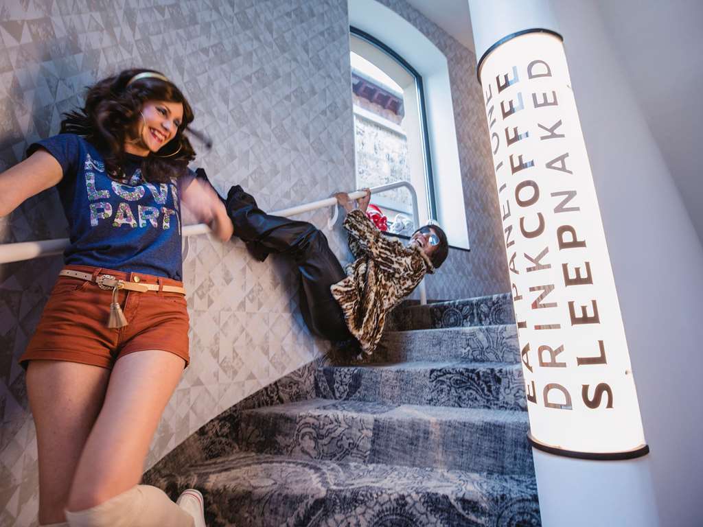 Ibis Styles Lausanne Center Madhouse Экстерьер фото